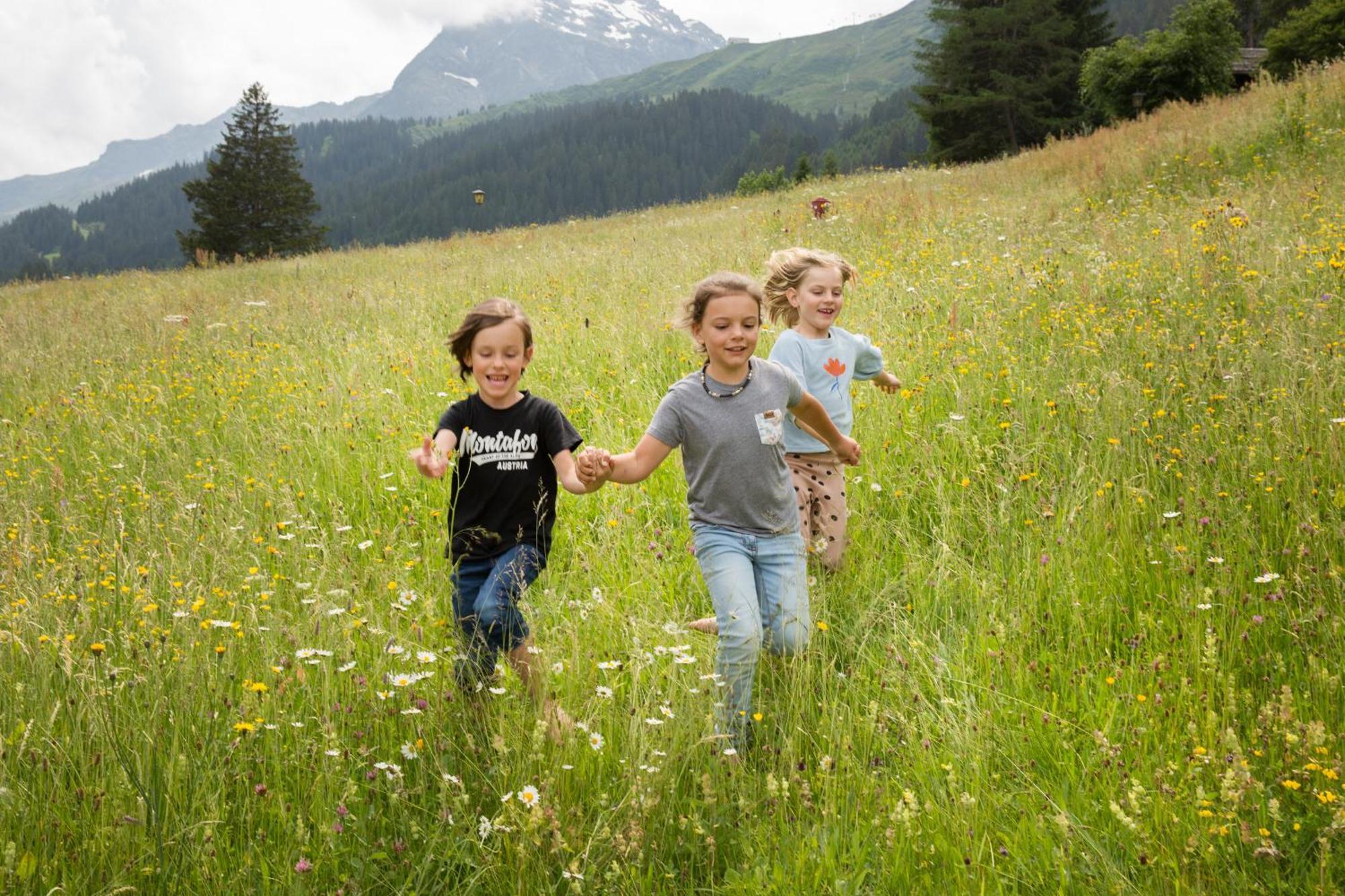 Familienhotel Mateera Gargellen / Montafon Екстериор снимка